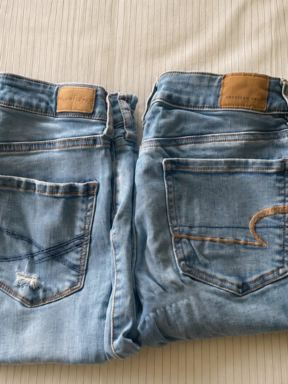 American Eagle Light Wash Skinny Jeans Size 0 Stretch Denim Low Rise